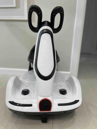 ЭлектроМашинка для детей.