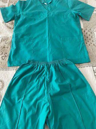 Хирургический костюм