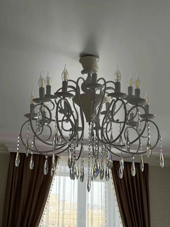 Люстра 15- ти рожковая