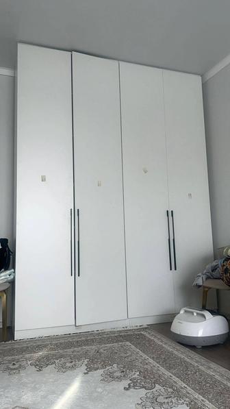 Продам полочный шкаф