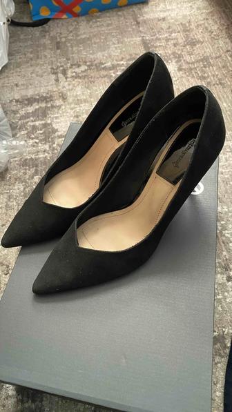 Туфли Stradivarius