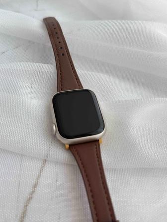 Продам Apple Watch Series 8 (41 mm) Алюминий