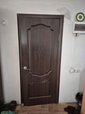 Продам двери