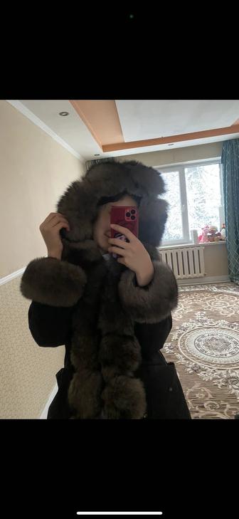 продам натуральную парку куртку