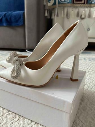 Продам туфли