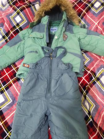 Продам пуховики на мальчика