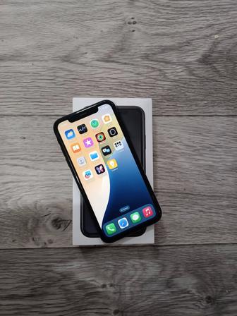 iPhone XR / 64gb / 78% / торг / срочно продам