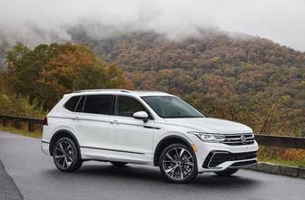 Аренда авто Volkswagen Tiguan