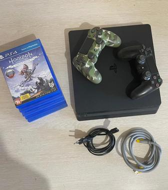 PlayStation 4 бу в отличном состоянии