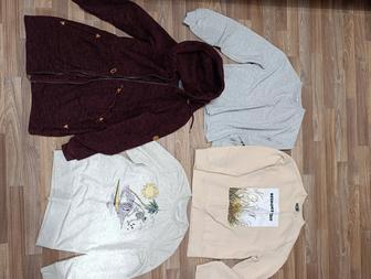 Кофты толстовки новые 44-46 размер