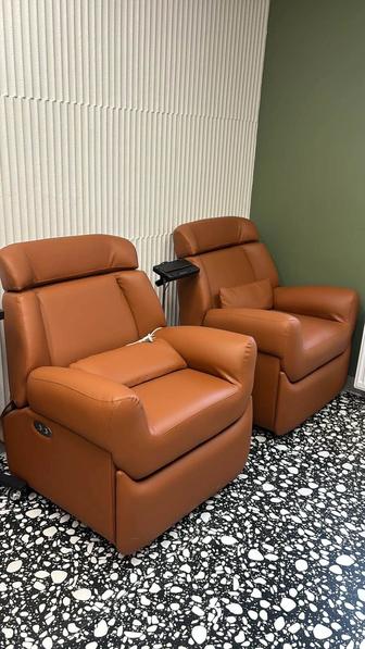 Кожаный реклайнер