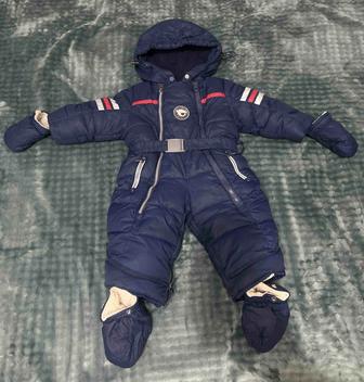 Продам зимний комбинезон трансформер