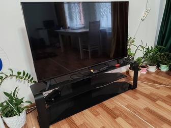 Телевизор Ergo с подставкой
