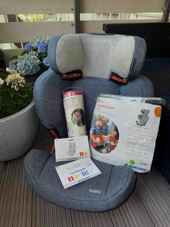Детское авто кресло Maxi-Cosi RodiFix 2 подарка