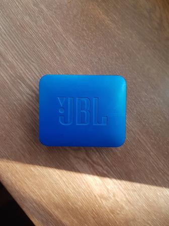 Колонка JBL