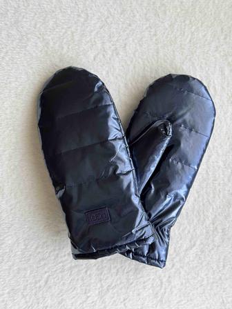 Продам варежки новые болоньевые