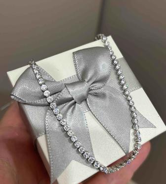 Продам серебряный браслет ( тенниска) 925 пробы
