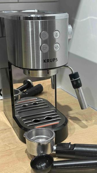 Продам кофемашину Krups