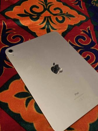 iPad 10.9