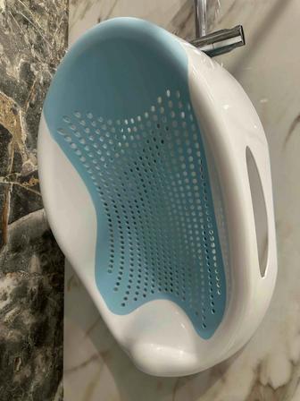 Горка лежак для купания