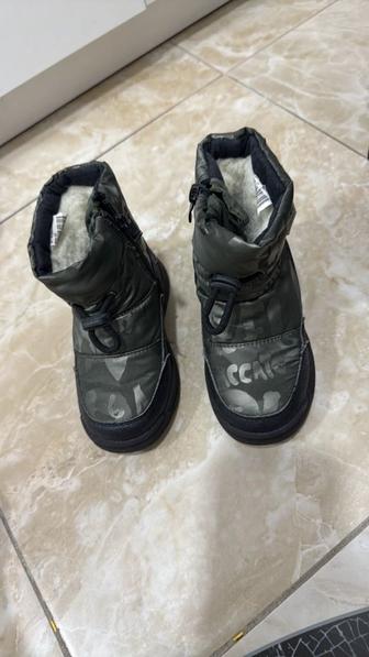 Продут детские ботинки