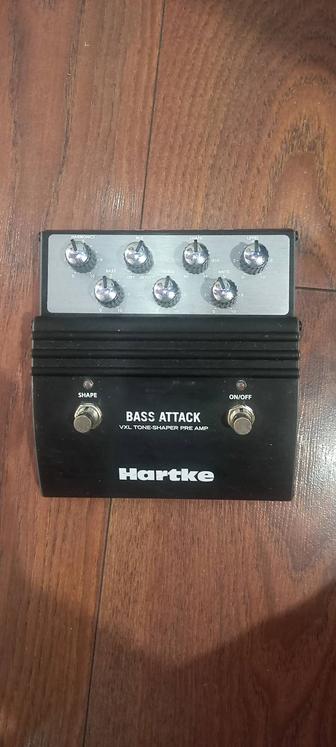 Продам басовый преамп Hartke bass attack