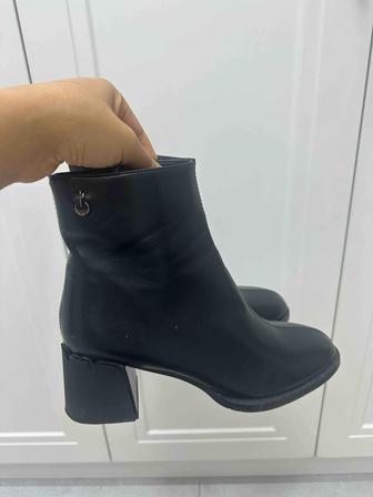 Демисезонные ботильоны