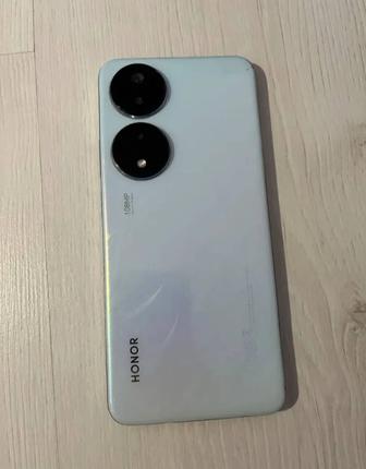Срочно продам HONOR X7b