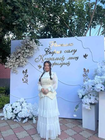 Нарядное национальное платье