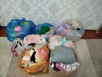 Отдам детские одежды для девочки