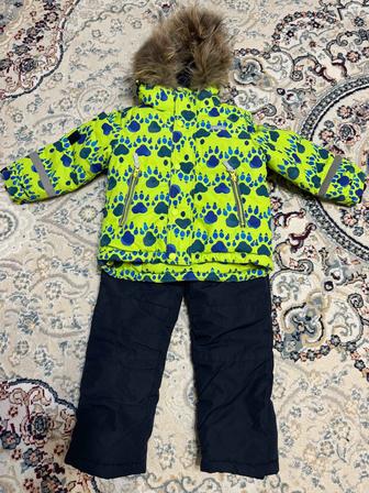 Продам комбинезон на мальчика