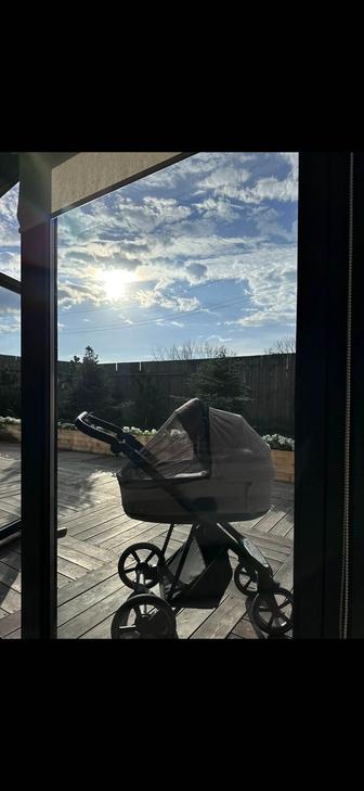 Продам коляску