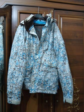 Бесплатно даю куртку с брюки