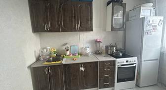 Кухонный гарнитур продам