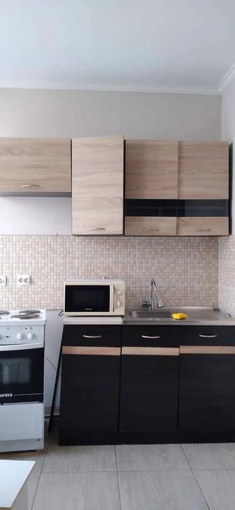 Кухонный гарнитур продам