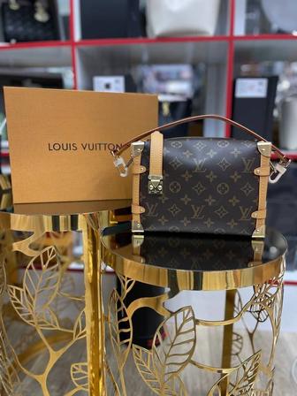 Сумка Louis Vuitton