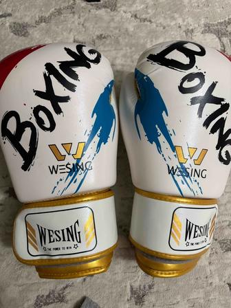 Продается Перчатки Wesing