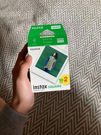 Продам картиджы для Instax Square (10 шт.)