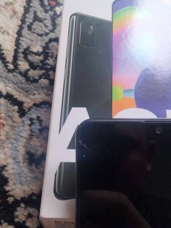 Продам смартфон самсунг А31 4/64 гб