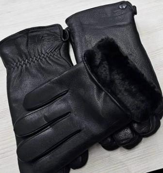 Мужской перчатка
