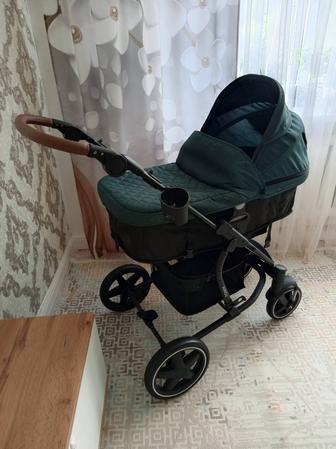 Продам коляску