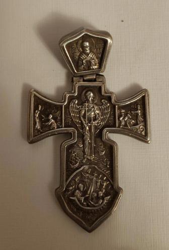 Продам нательный крест