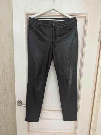 Кожаные брюки Calzedonia