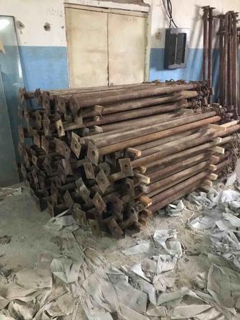 Строительный домкрат