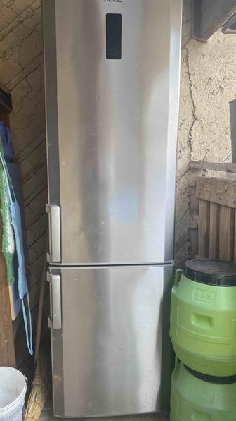 Холодильник Beko б/у