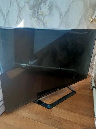 Продам телевизор LG
