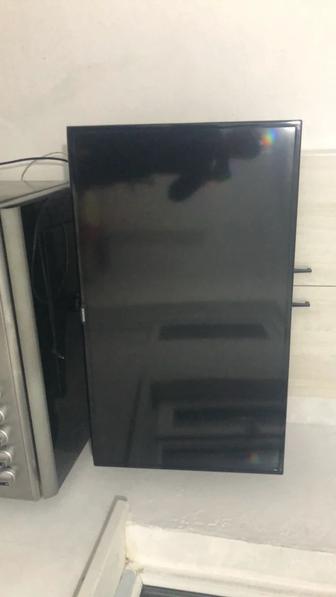 Продам телевизор