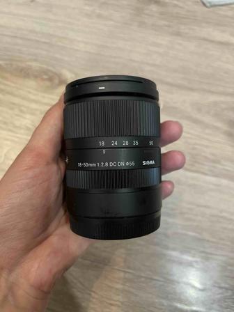 Объектив Sigma 18-50mm f/2.8 DC DN для Sony E