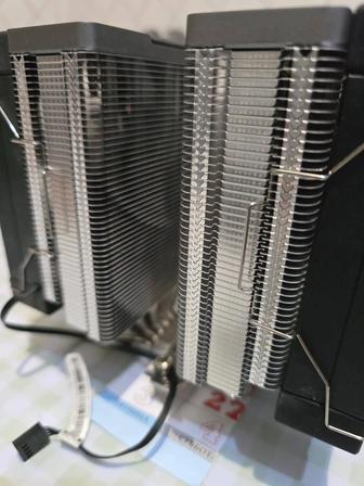 Продам процессорное охлаждение DeepCool AK620