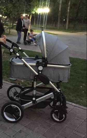 Срочно Продается коляска в идеальном состоянии . Срочно
